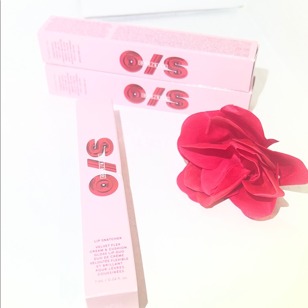 ONE/SIZE Vibrant Pink Lip Balm & Gloss - Picture 4 of 5